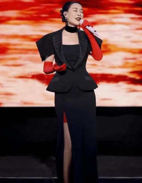 那英是怎么出名的她的音乐生涯转折点