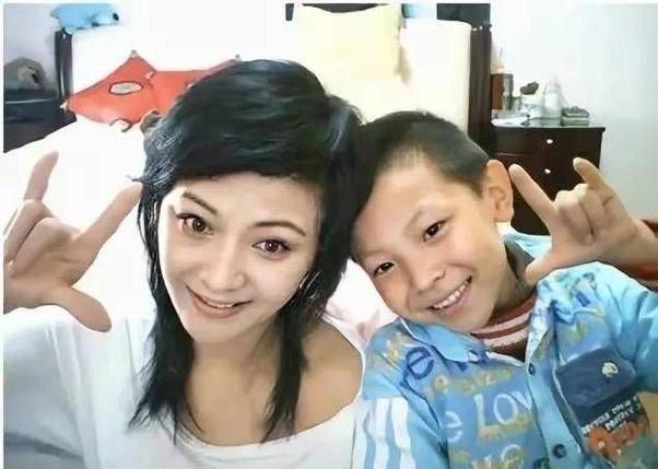那英有几个孩子她的子女成长故事