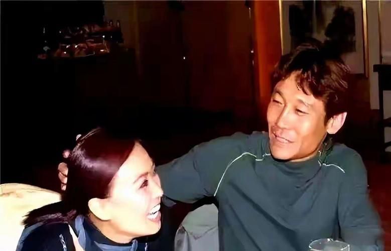 那英有几个老公关于她的感情传闻真相