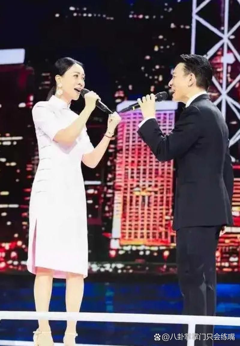 那英演唱会嘉宾刘德华助阵现场气氛火爆