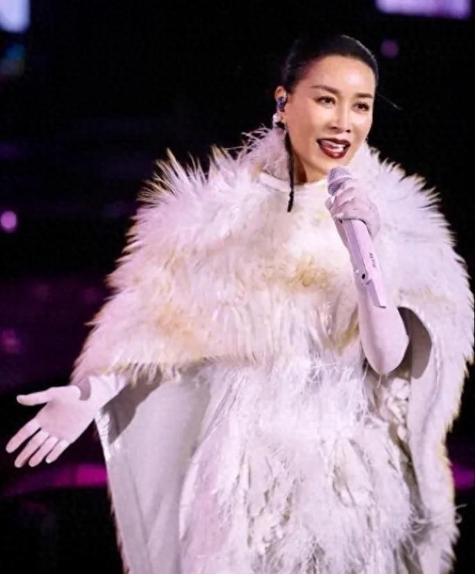那英演唱的歌曲中最打动人心的是哪几首