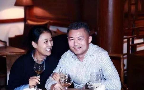 那英点评杨千嬅唱功直言不讳两人私下关系曝光