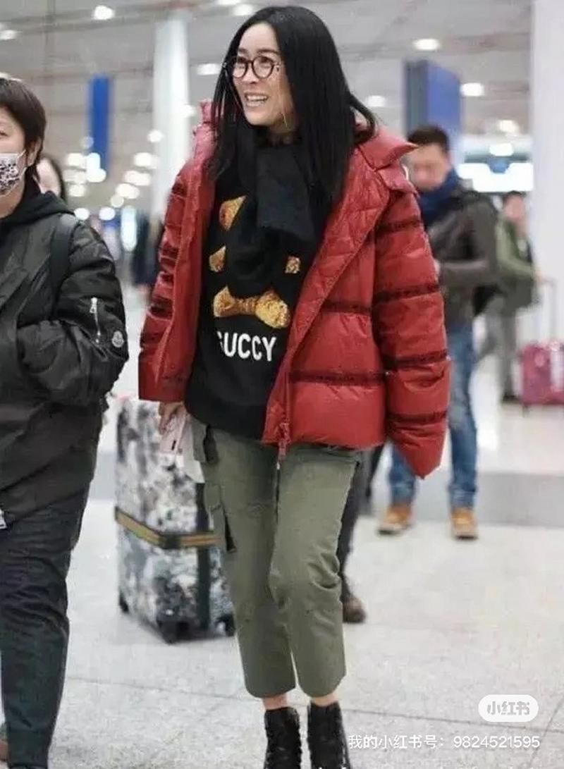 那英王菲关系如何从竞争对手变成好姐妹