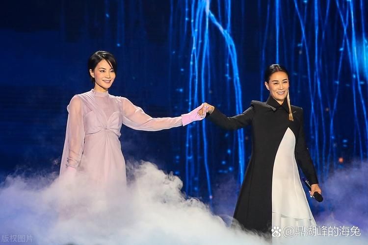那英王菲合唱新歌引热议 天后联手演绎动人旋律