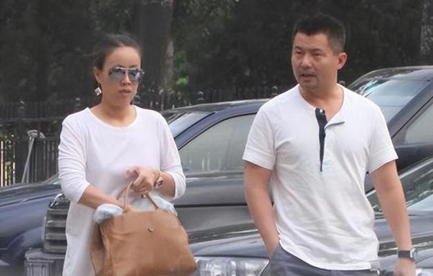 那英现任老公近照曝光夫妻俩生活幸福甜蜜