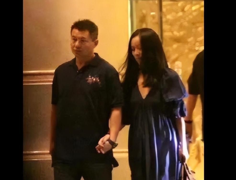那英的丈夫照片曝光看看天后老公长啥样