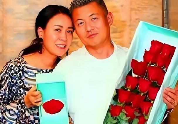 那英的老公孟桐照片曝光 看看他们的家庭生活