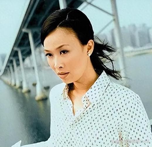 那英真实年龄是多少她的成长经历和代表作盘点