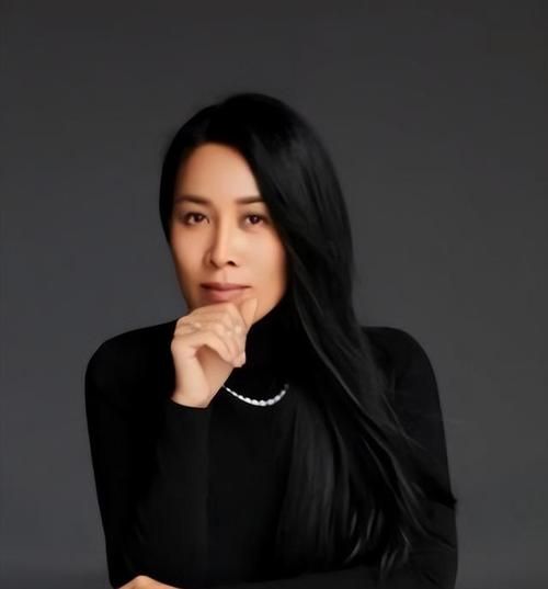 那英真实年龄是多少她的成长经历和代表作盘点