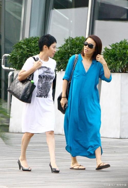 那英组姐妹私下关系曝光原来她们这么亲密