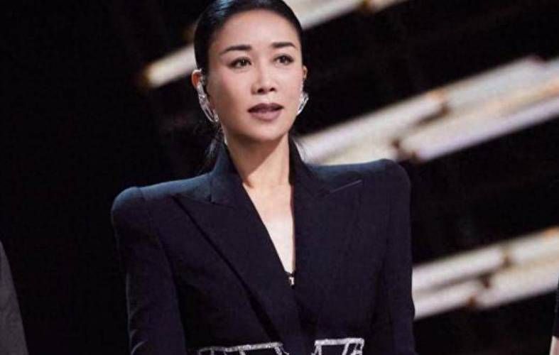 那英背景探秘她的音乐才华与人生选择