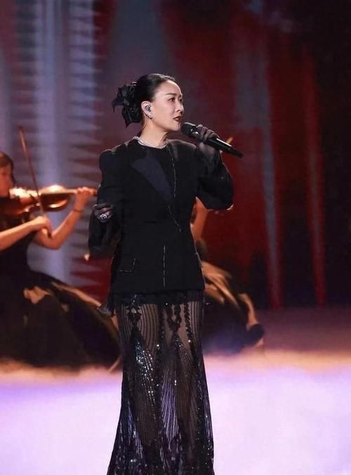 那英身价凭什么这么高细数她的赚钱秘籍