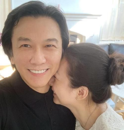那英达尔文的故事 从默默无闻到一夜成名