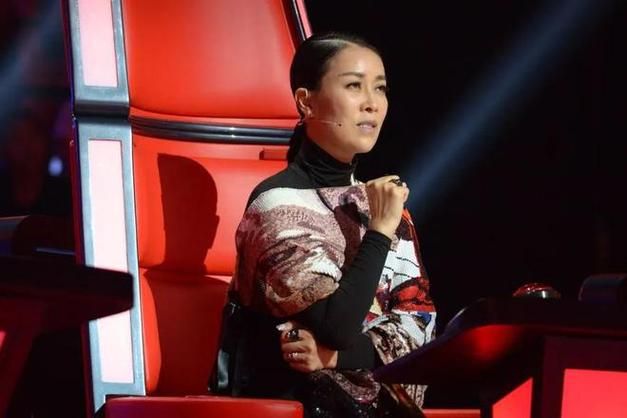 那英金曲奖历届表现如何她凭什么拿奖