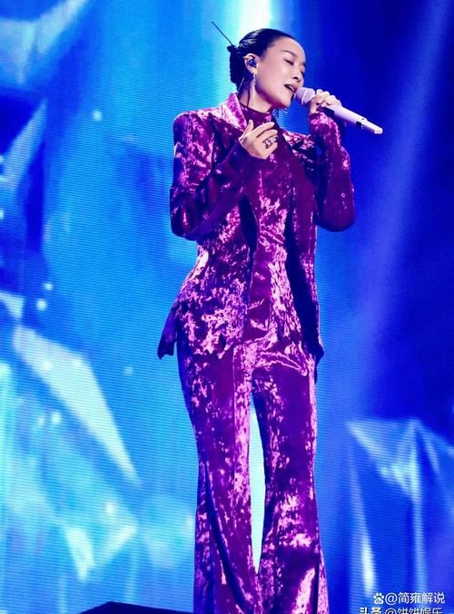 那英金曲奖现场演唱惊艳全场观众沸腾