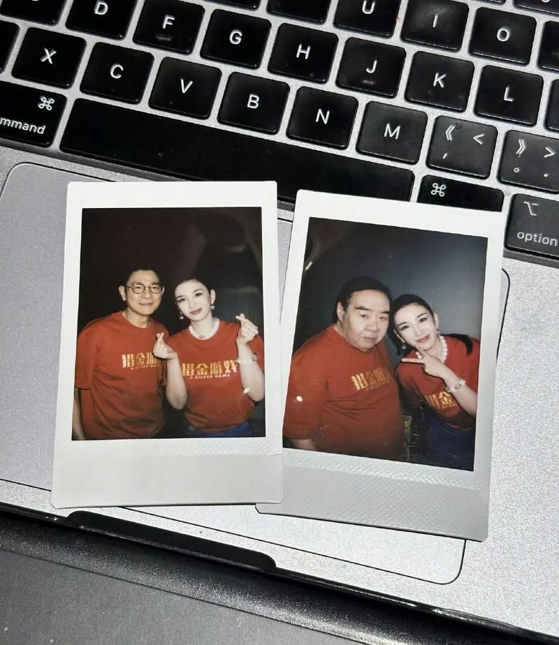 郑则仕刘德华同框瞬间那些年的兄弟情谊