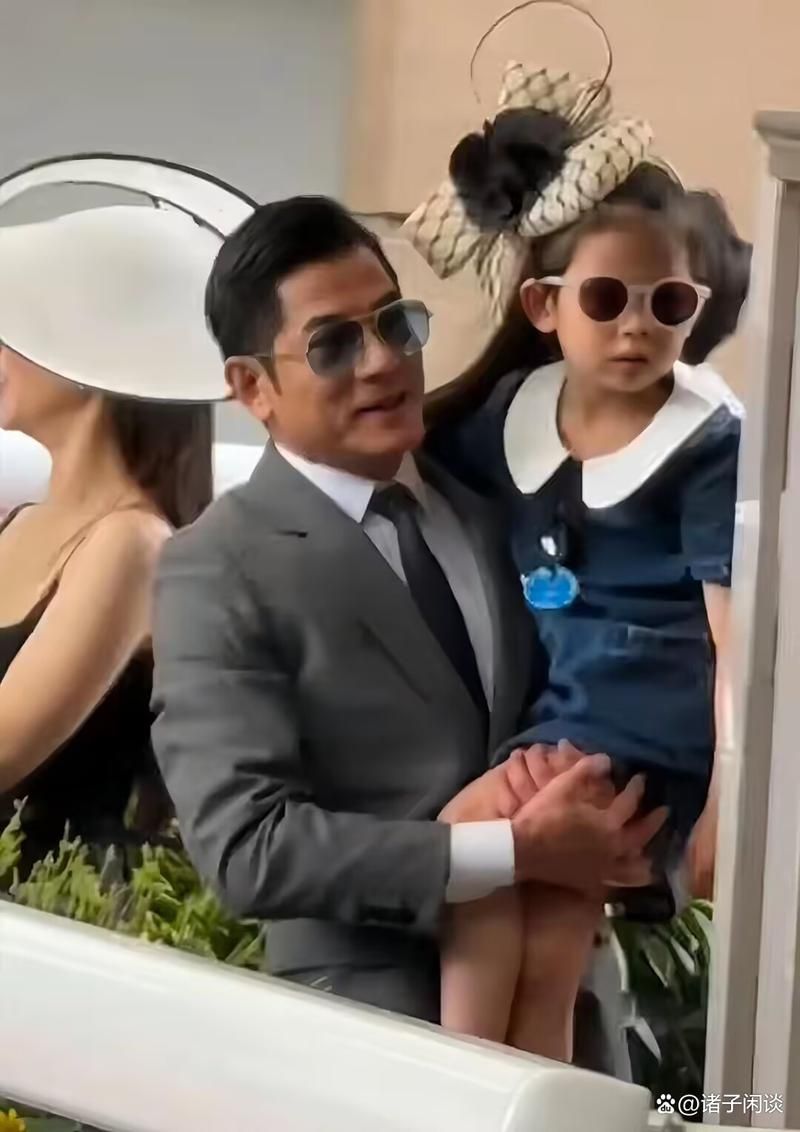 郭富城结婚没请刘德华 网友猜测两人关系现状
