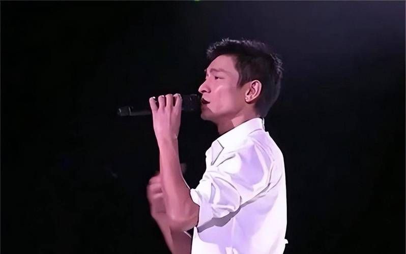 重温刘德华东方之珠歌曲感受香港情怀