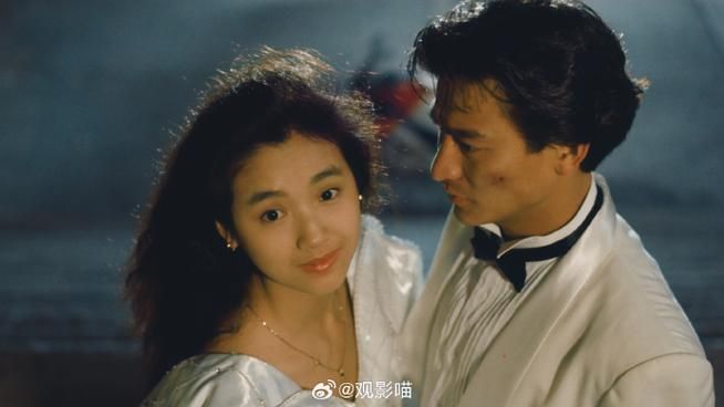 重温经典！刘德华与吴倩莲的荧幕爱情故事