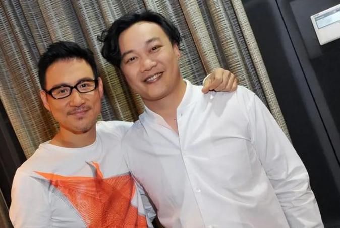 陈奕迅模仿张学友唱功对比谁更胜一筹