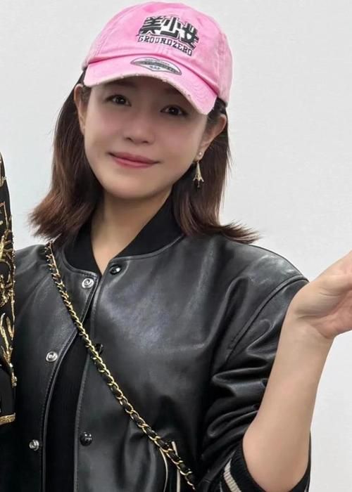 陈妍希刘德华演唱会：偶像与粉丝的奇妙邂逅！