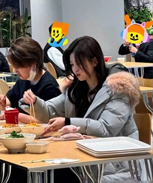 陈妍希刘德华演唱会：偶像与粉丝的奇妙邂逅！