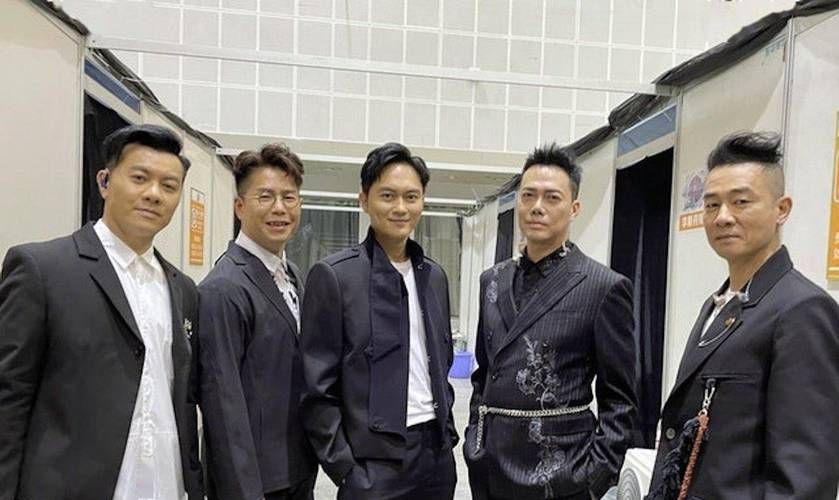 陈小春和刘德华：从荧幕到生活，深厚的兄弟情谊