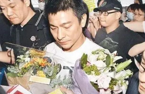 震惊娱乐圈！刘德华被刘涌暴打内幕曝光