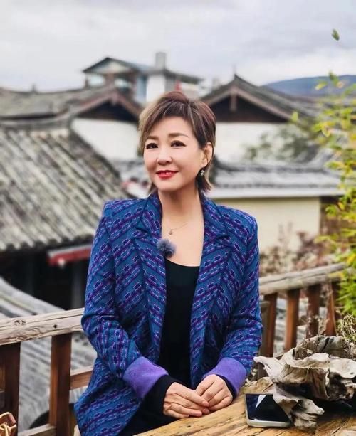 非常静距离那英分享她的成名之路与心酸往事