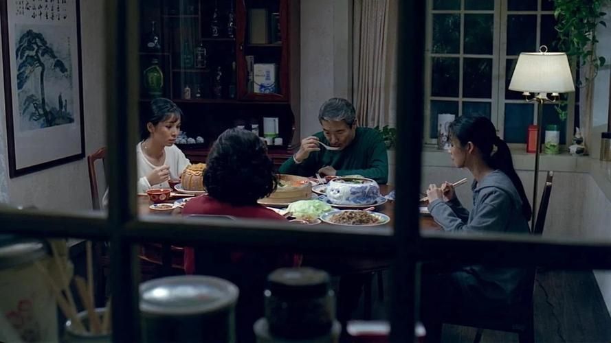 饮食男女刘德华与女主角的浪漫对手戏