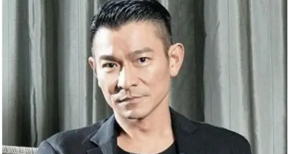 香港刘德华的演艺生涯：辉煌成就与幕后故事大揭秘