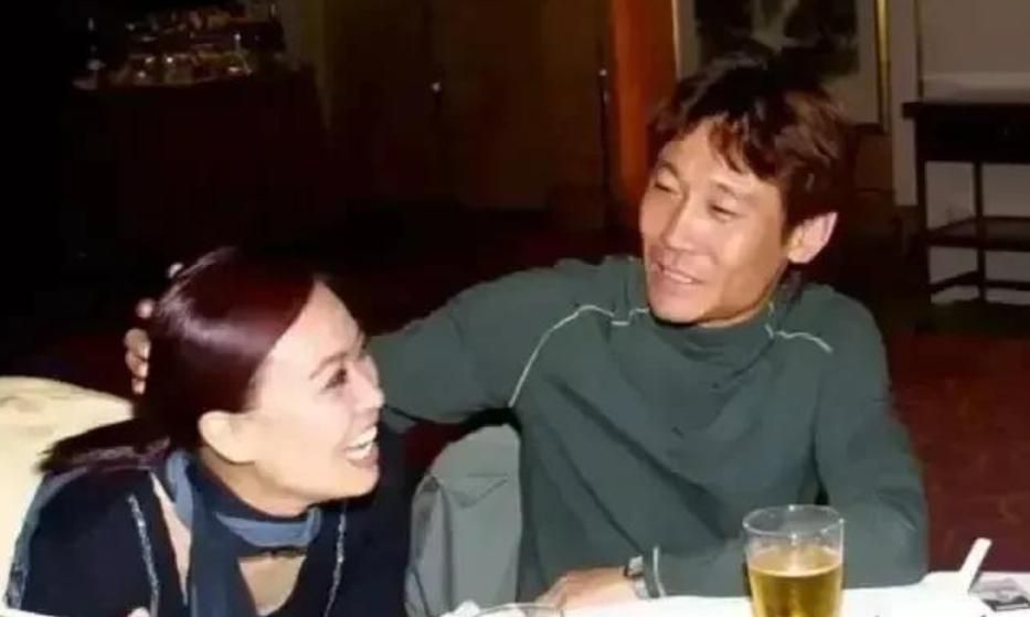 高峰和那英是什么关系两人感情经历大揭秘