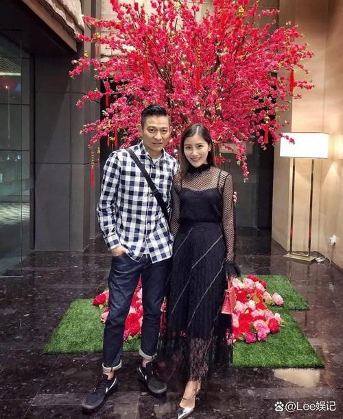 鲁豫有约刘德华林志玲对话 两人罕见同框引热议