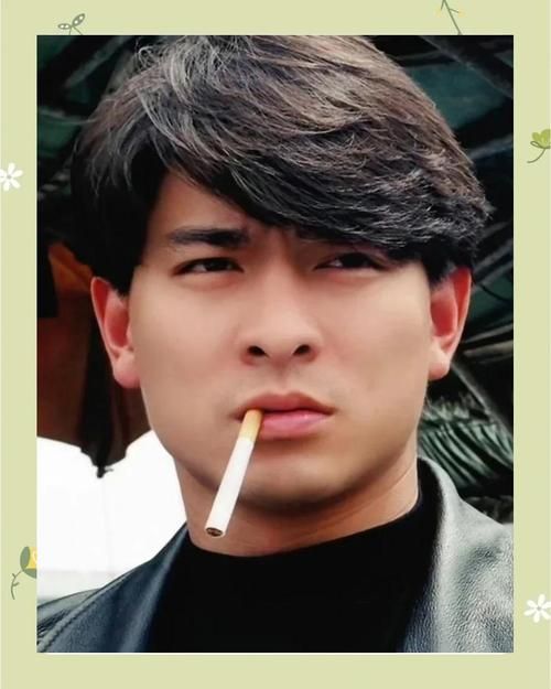 黄家驹和刘德华：两位巨星的传奇人生与音乐之路