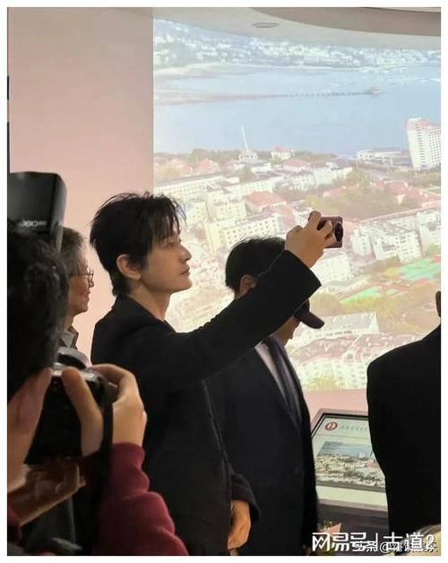 黄晓明那英合作新歌引热议 网友直呼太惊艳
