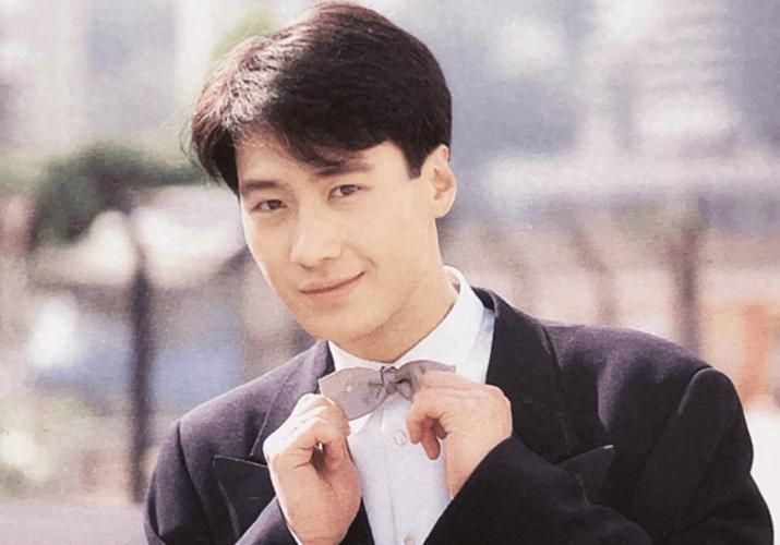 黎明与刘德华：从香港乐坛到影坛巅峰，他们的传奇人生