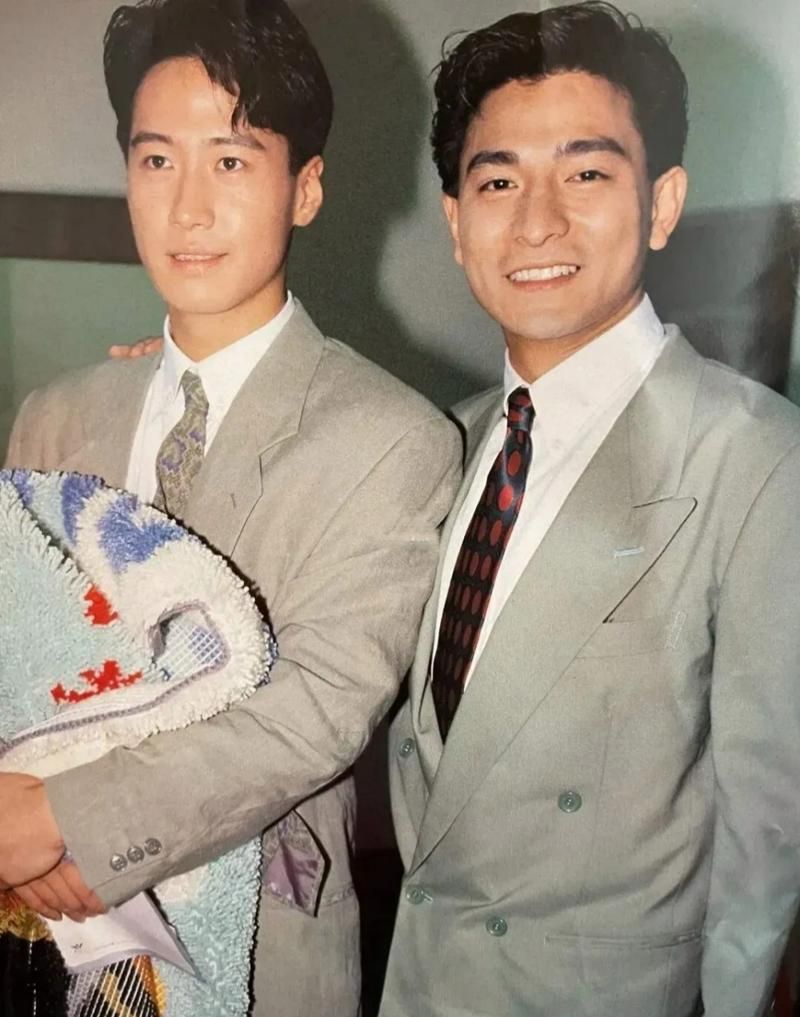 黎明帅还是刘德华帅两人颜值大比拼谁更胜一筹