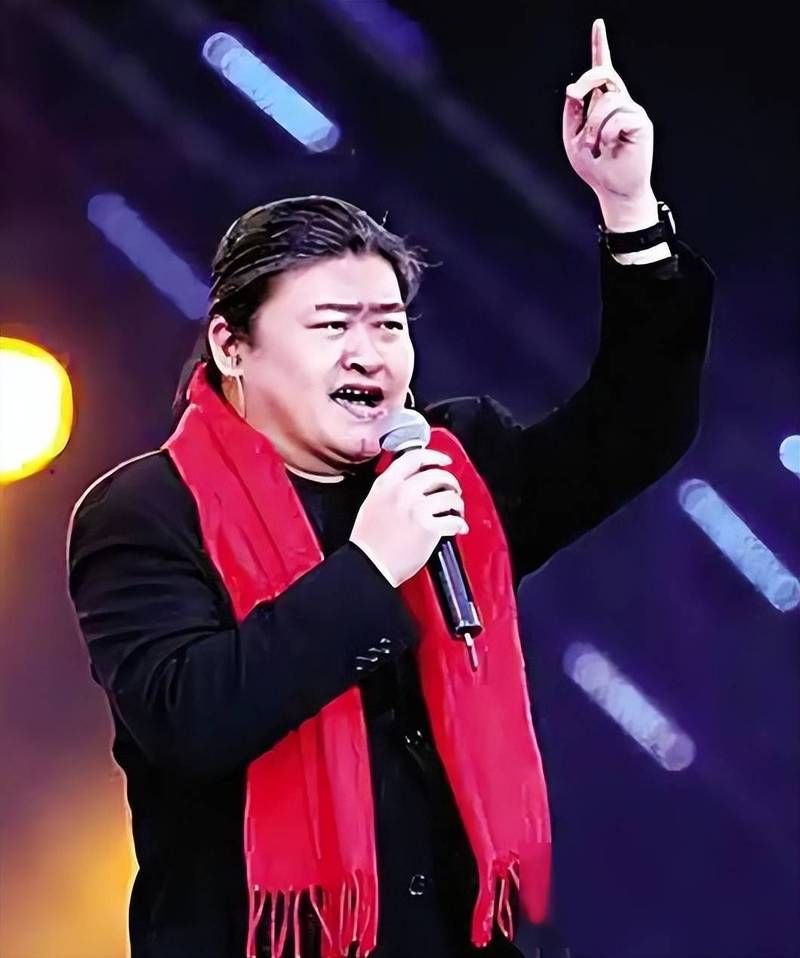 2022春晚刘欢搭档