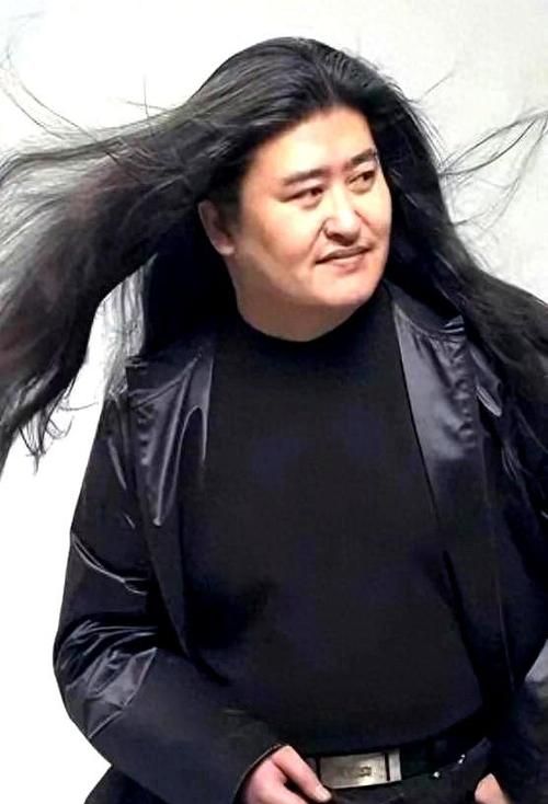 中分像刘欢