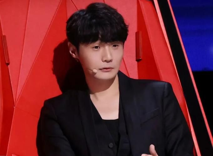 中国好声音李荣浩被刘欢