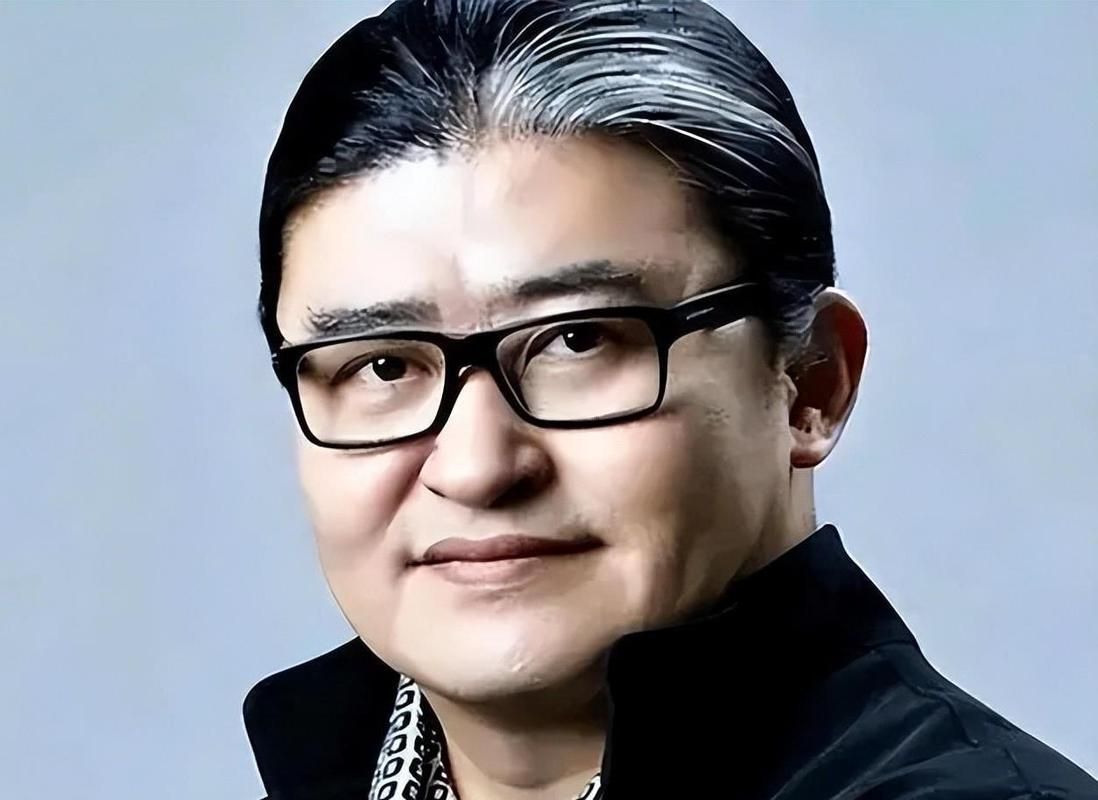 刘欢 眼镜