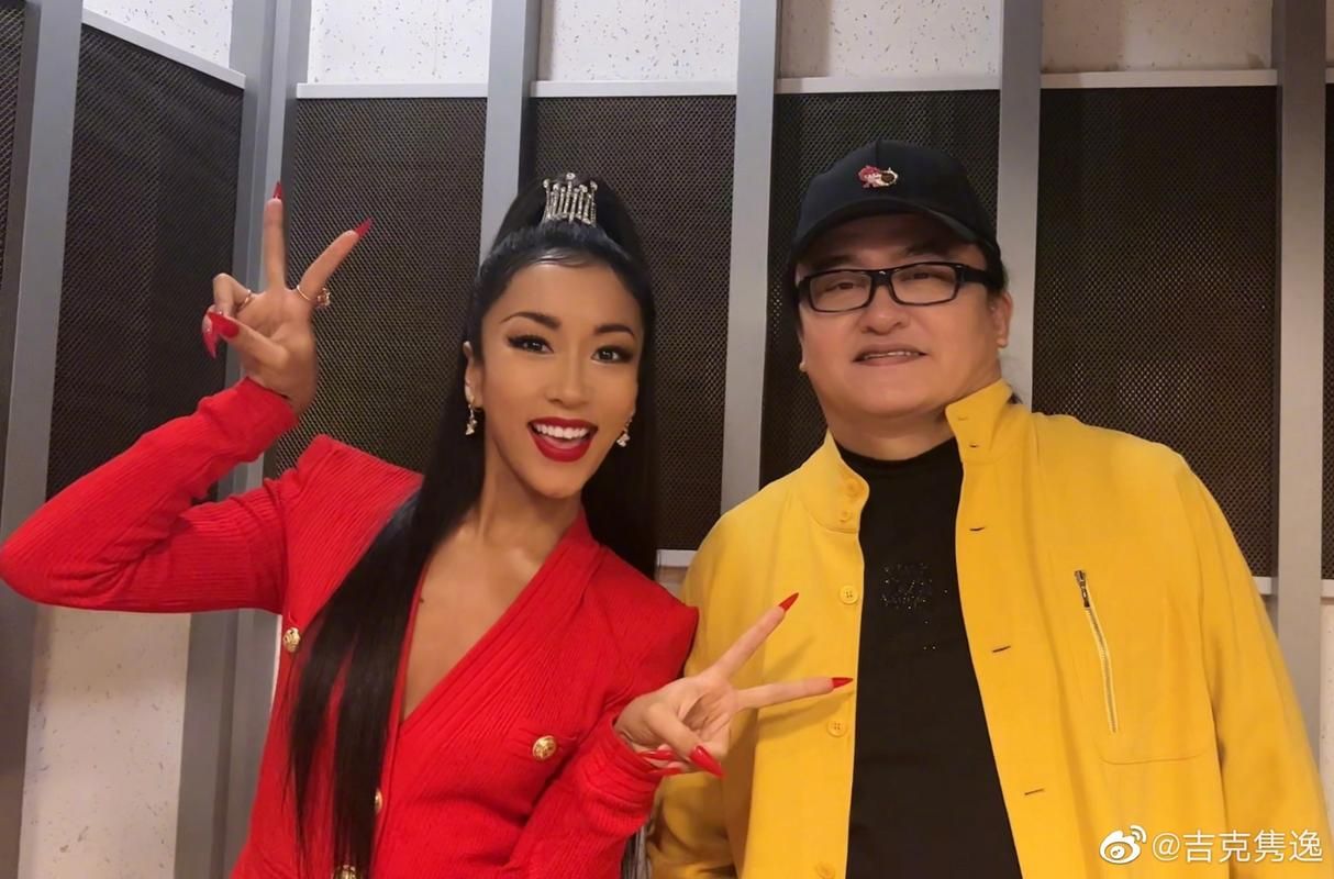 刘欢和吉克隽逸合唱