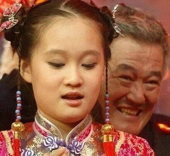 刘欢和赵本山女儿照片
