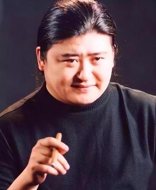 刘欢女的刘欢