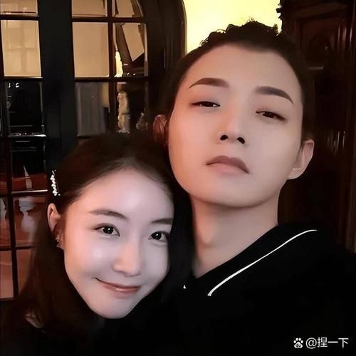 刘欢应该认识霍尊家人