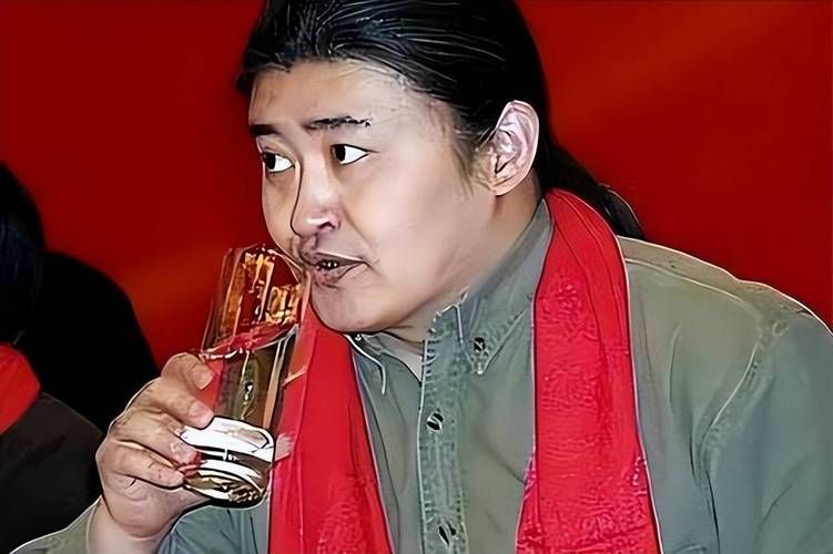刘欢录歌得喝酒