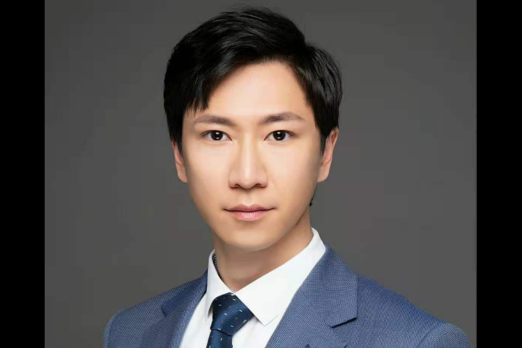 刘欢律师