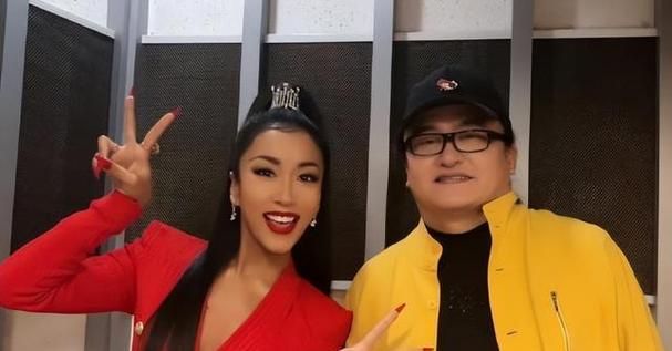 刘欢把吉克隽逸睡