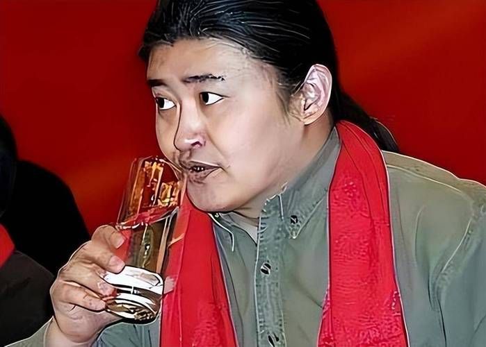 刘欢抽烟用的烟斗