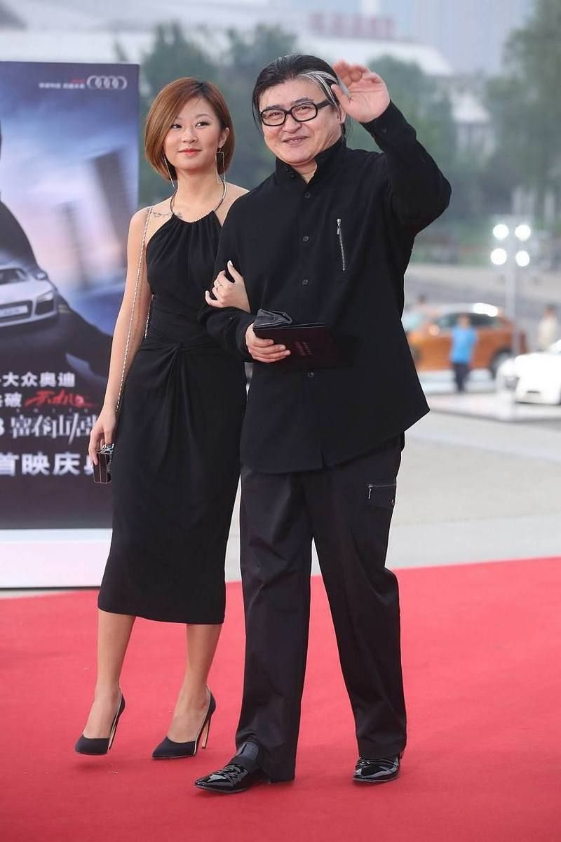 刘欢红毯